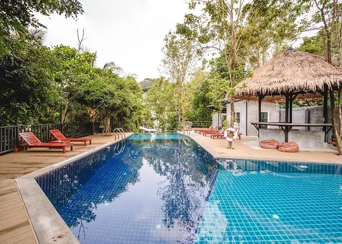 Dearly Koh Tao -Padi 5 Star Dive ResortHostel